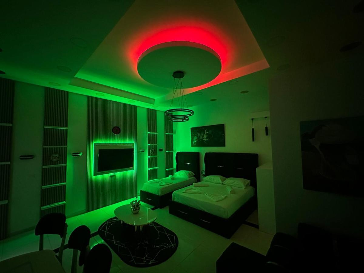 Esto'S Apartament Near Tirana Airport 1 - Self Checkin -Netflix - Free Parking Valjiosi المظهر الخارجي الصورة